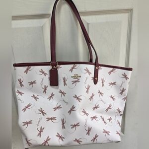 Coach Reversible City Tote With Dragonfly Print G1954-F78729
